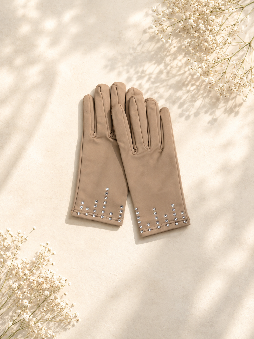 The Glitter Gloves