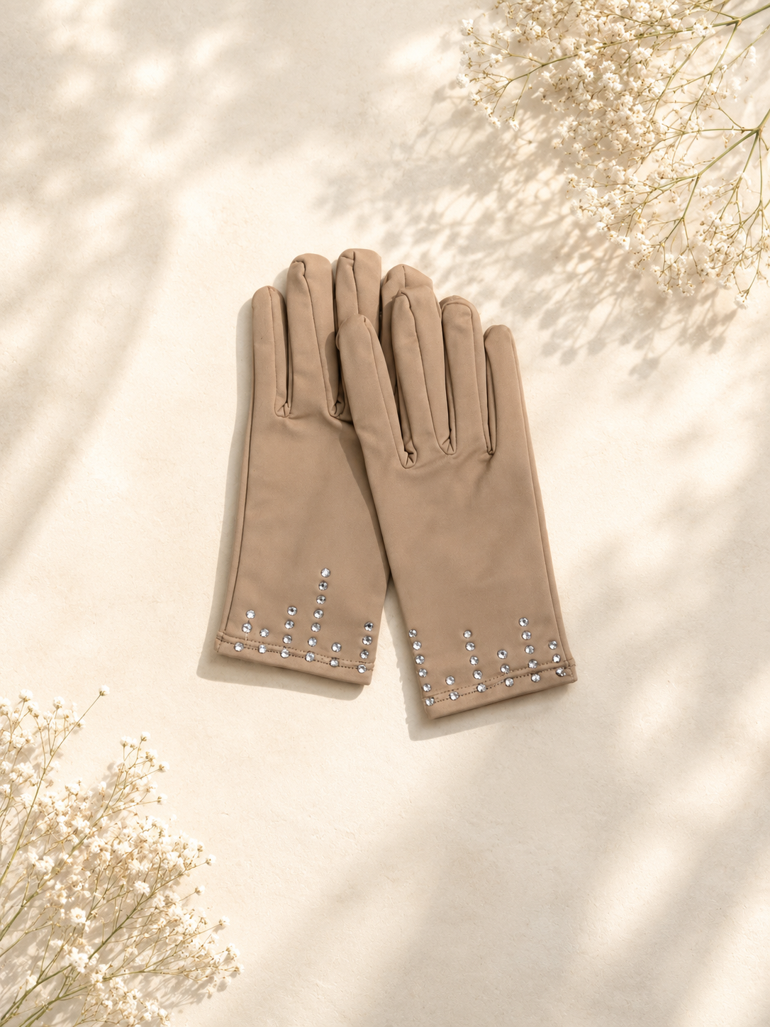 The Glitter Gloves