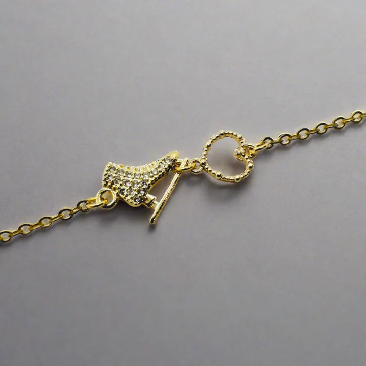 Patinez sur glace avec votre bracelet en forme de cœur