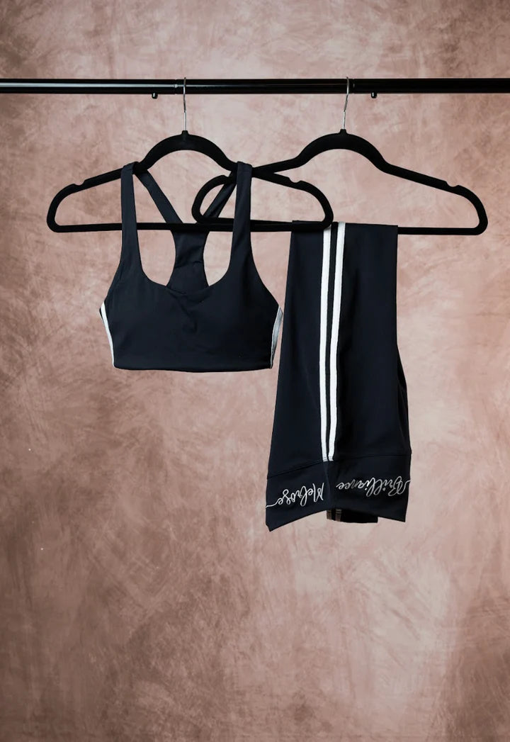 Ensemble de patinage à rayures